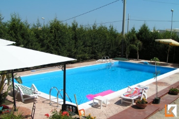 What is the cost of pool construction in Malta