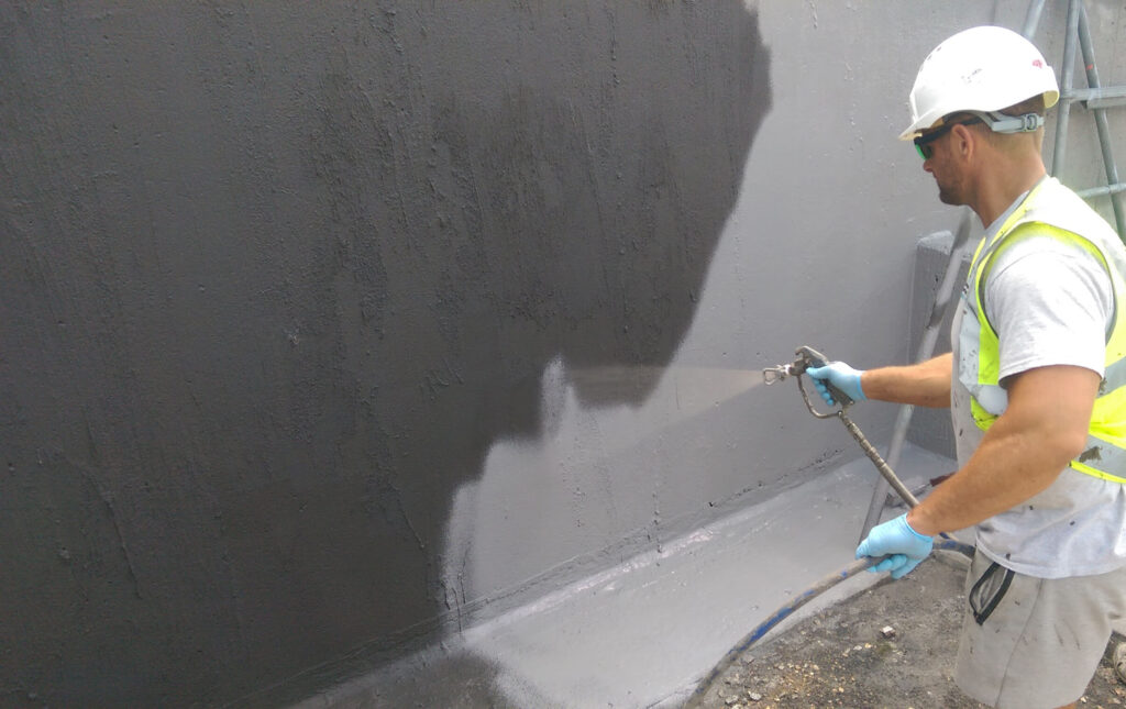 roof compound or liquid membrane spray malta